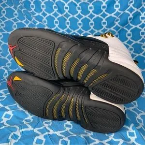 Nike | Shoes | Nike Air Jordan 2 Mens Size 7 Taxi Retro Og  display picture 2